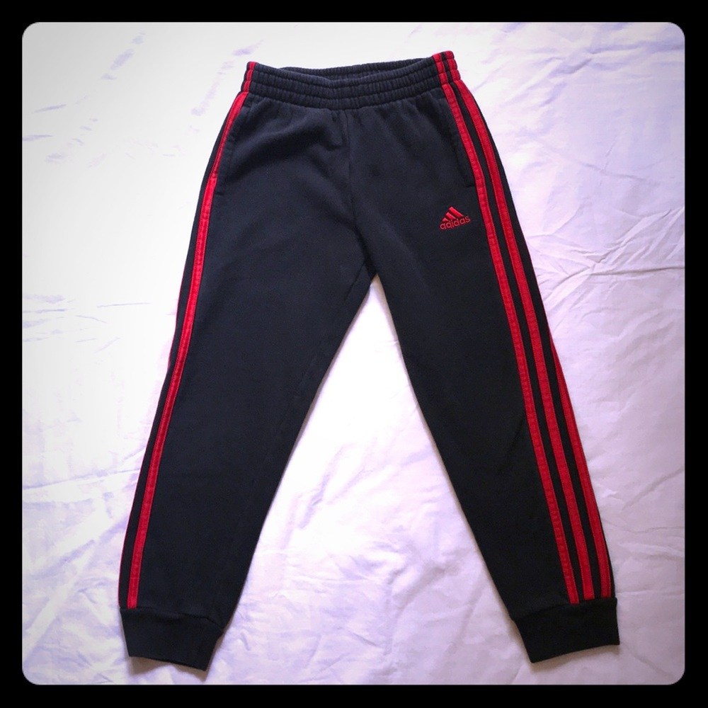 Boys’ size 6 Adidas sweatpants